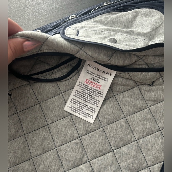 Burberry puffer jacket size 6m - Picture 4 of 5